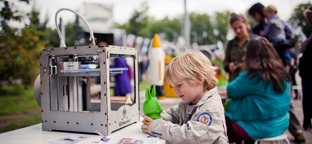 3D printing: Manufacturing the future of education