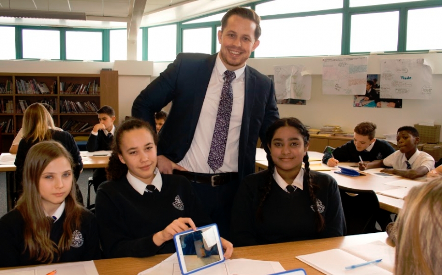 Cardiff school adopts proximity-based tech for learning